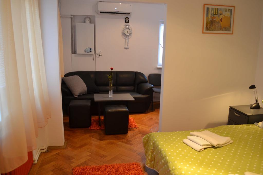 Victoria Studio Bucharest Room photo