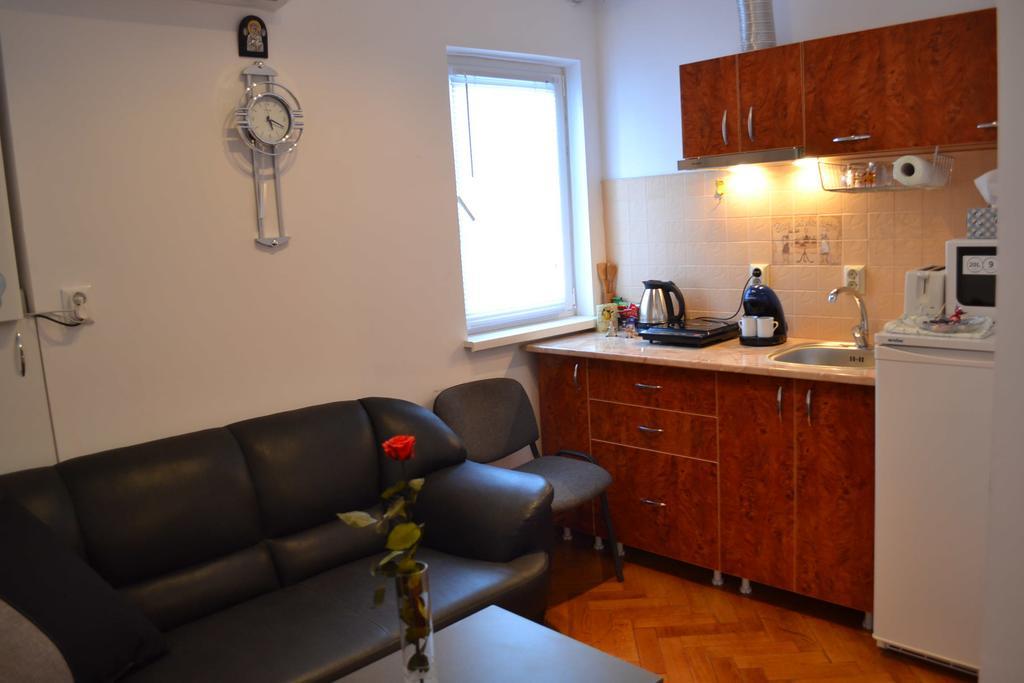 Victoria Studio Bucharest Room photo